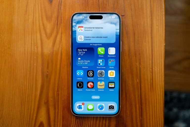Now Apple says it won’t disable iPhone web apps in the EU