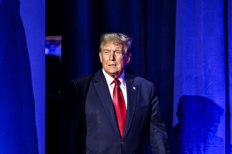 Trump asks Supreme Court for 'absolute immunity' in election interference case