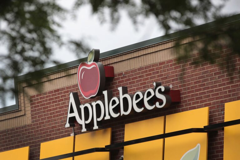 Applebee's and IHOP are launching co-branded locations with both chains under one roof