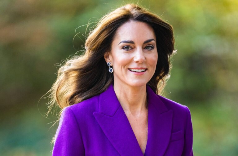 Princess Kate seen out on weekend shopping trip alongside Prince William in new video
