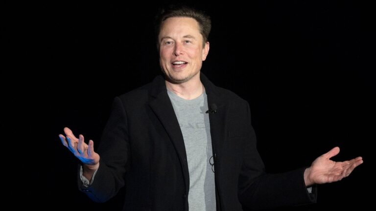 OpenAI Refutes Elon Musk's Lawsuit, Publishes Private Emails