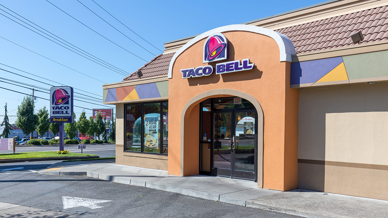 Oakland Taco Bells shutter indoor dining options in response to rising crime: report