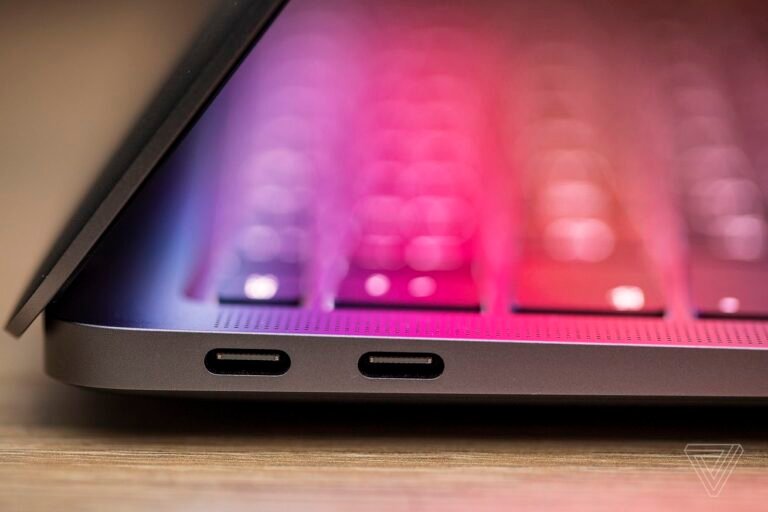 The MacBook Air’s wedge is truly gone — and I miss it already