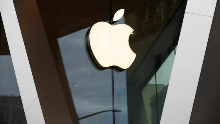 European regulators want to question Apple after it blocks Epic Games app store