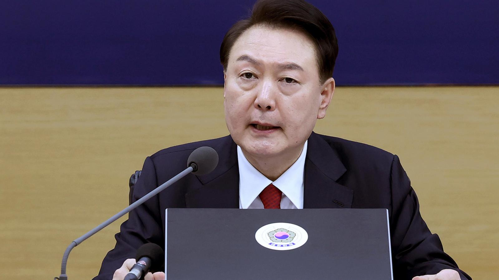 South Korea's president vows not to tolerate walkouts by junior doctors