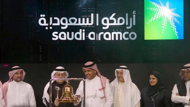Saudi Arabia's crown prince transfers another 8% of Aramco shares to sovereign wealth fund