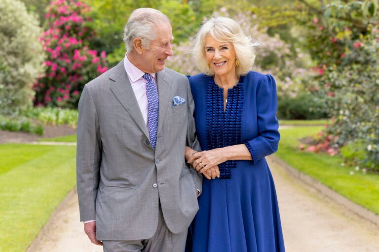 King Charles to resume public duties after 'progress' in cancer treatment