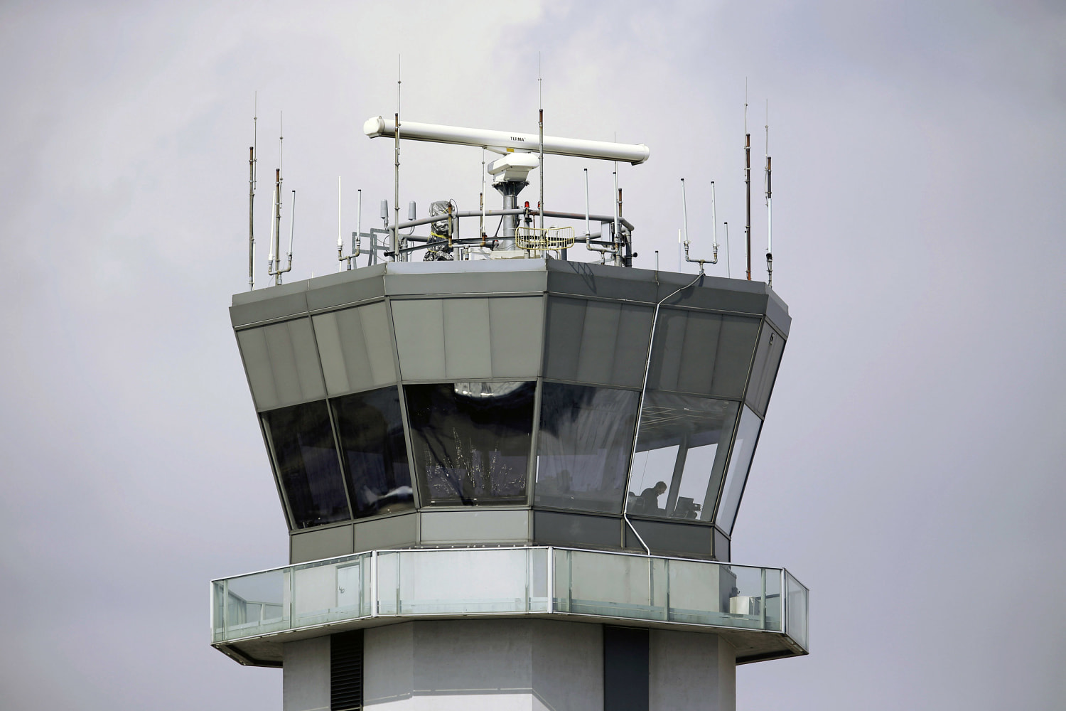 New FAA rest rules to address 'fatigue' issues with air traffic controllers