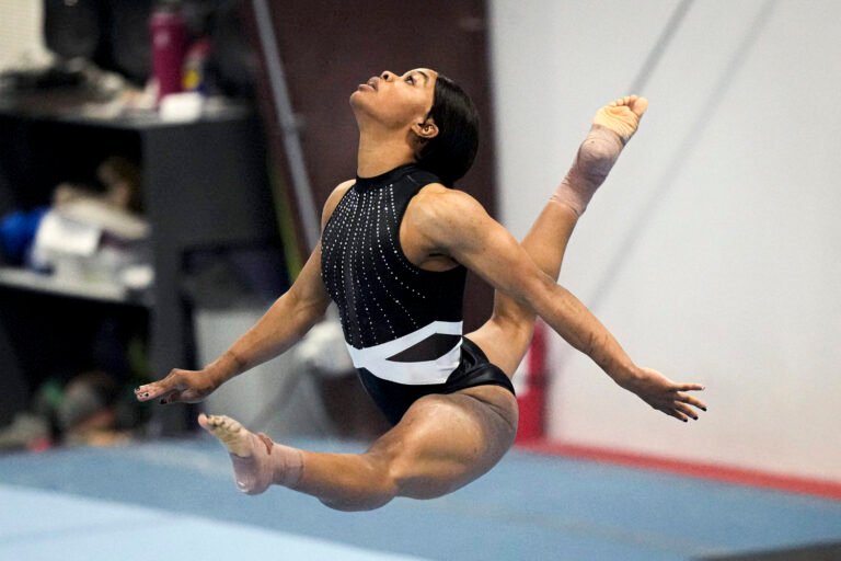 Gabby Douglas returns to competitive gymnastics and qualifies for U.S. Championships