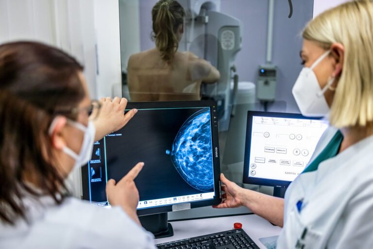 Get screened for breast cancer starting at age 40, new recommendations say