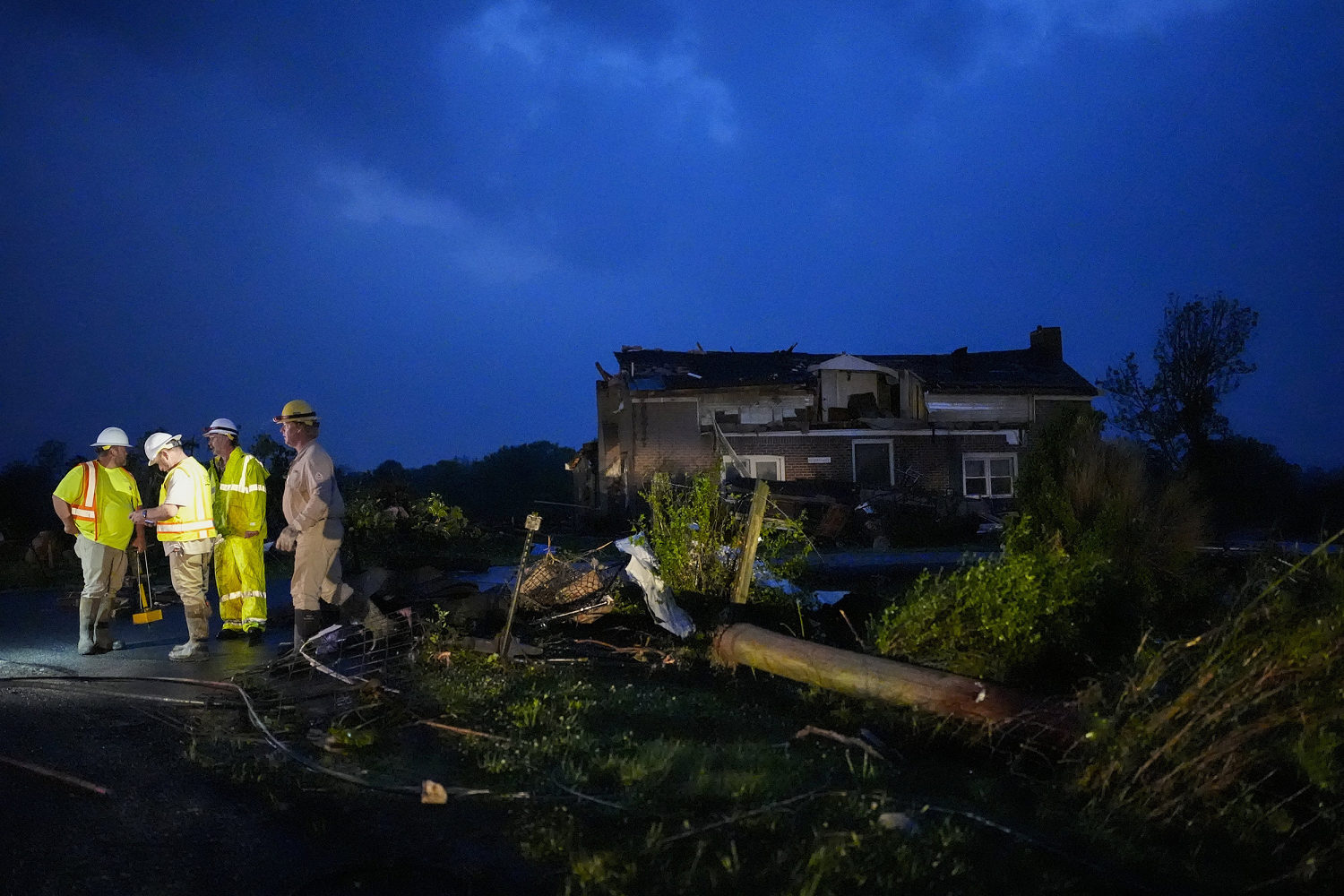 Storms kill at least 3 in the Southeast, as severe weather is set to continue