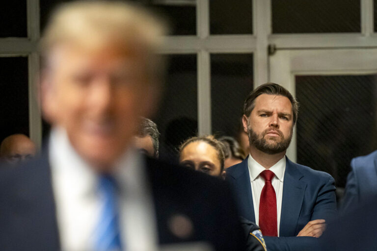 Trump's vice presidential contenders show their support — and loyalty — in court