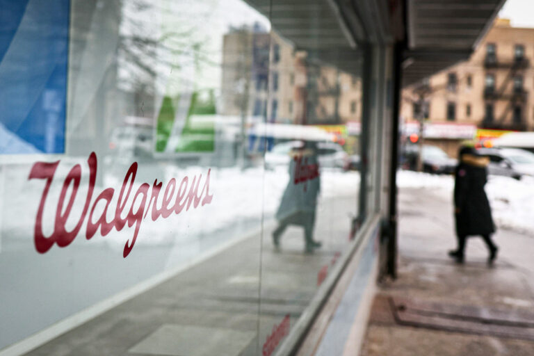 Walgreens is launching a generic version of over-the-counter Narcan