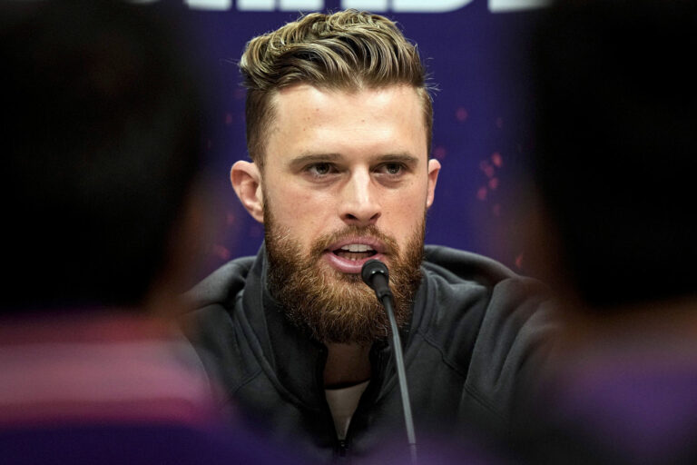 Chiefs' Harrison Butker blasted for commencement speech encouraging women to be homemakers