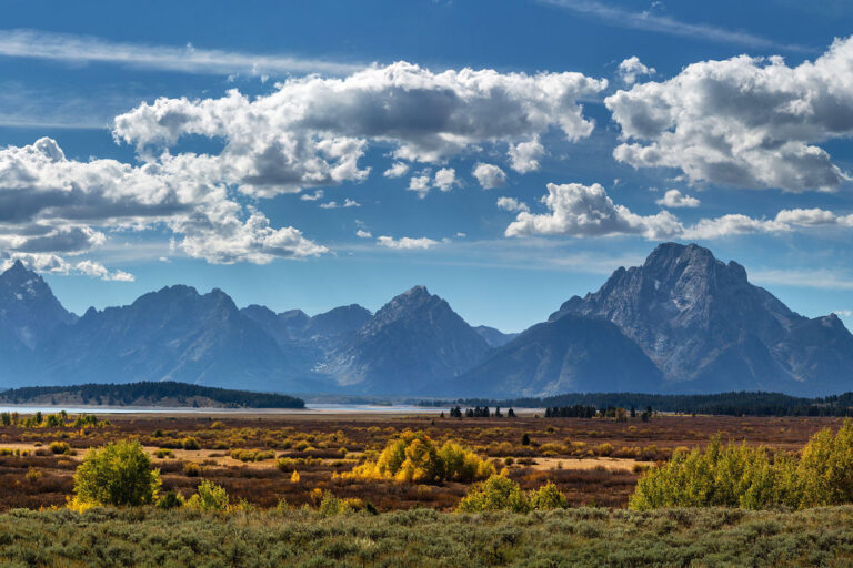 Grizzly attack prompts closure of a mountain in Grand Teton