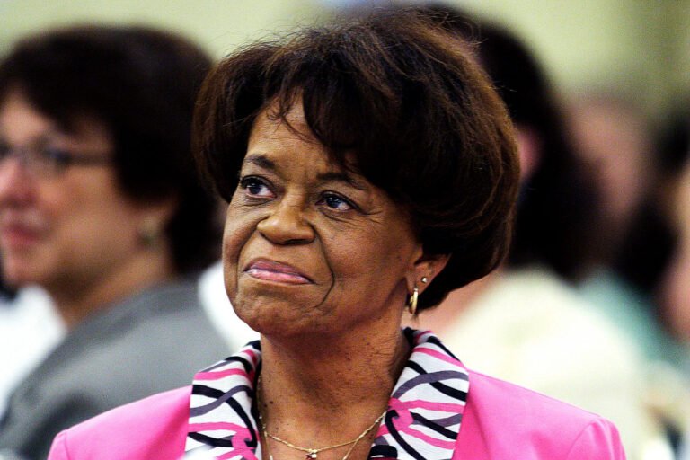Marian Robinson, Michelle Obama's mother, dies at 86