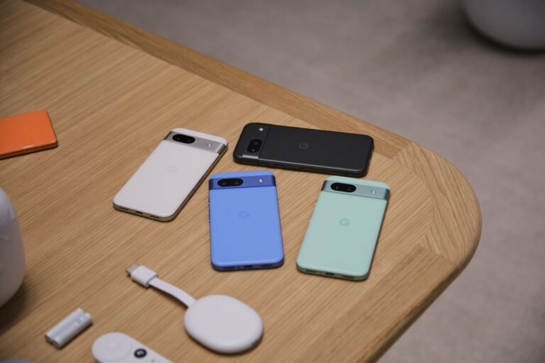 Google announces surprise Pixel 9 hardware event in August