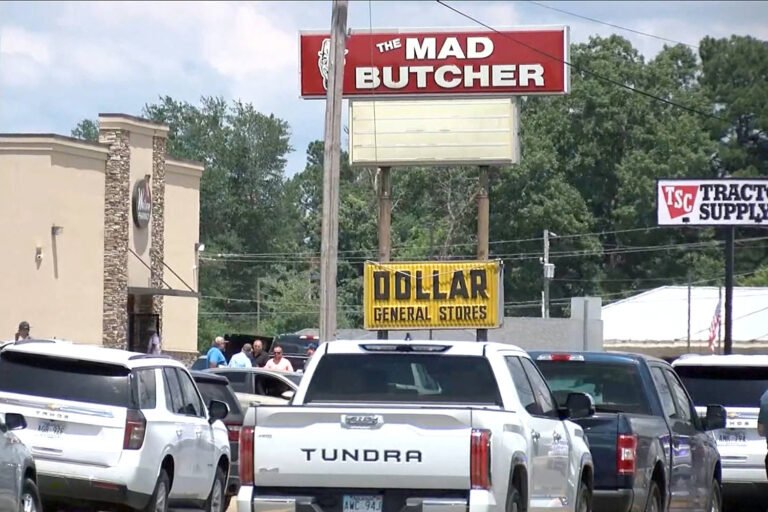 Police identify gunman in Arkansas grocery store shooting that left 3 dead, 10 wounded