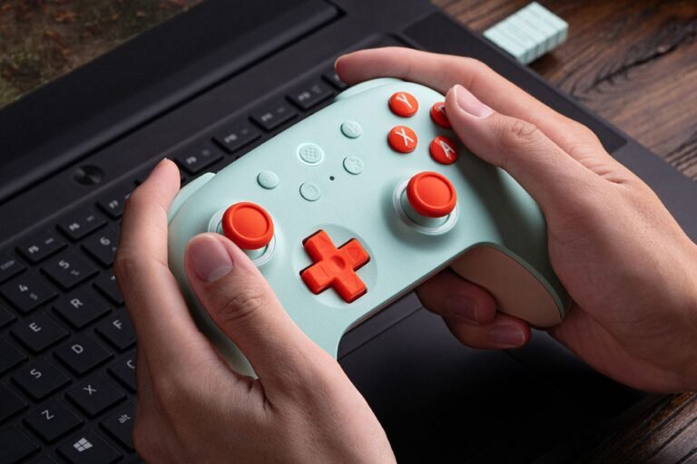 8BitDo’s $29.99 Ultimate 2C controller adds two more shoulder buttons