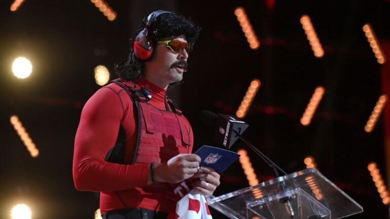 Former Twitch Employee Says Dr Disrespect Knew He Was Sending Sexually Explicit Messages to a Minor - Report
