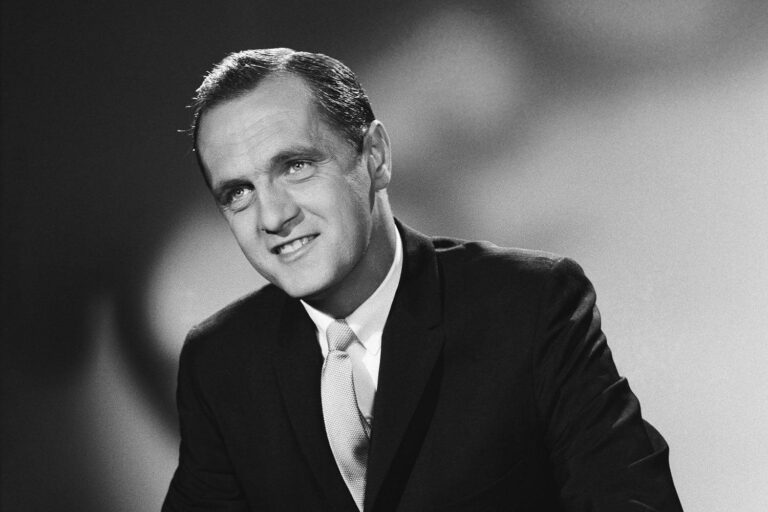 Bob Newhart, sitcom pioneer and beloved 'Elf' actor, dies at 94