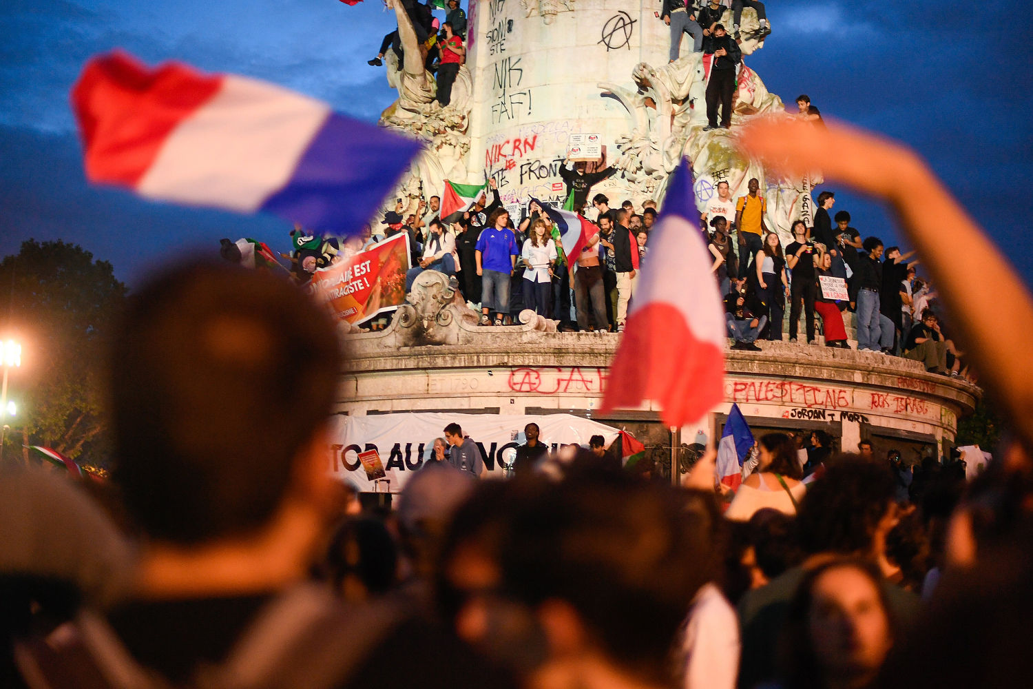 France prevents far-right takeover, but its famed 'cordon sanitaire' has cracks
