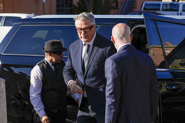 Alec Baldwin's defense attempts to bolster case that he did as told when gun fired