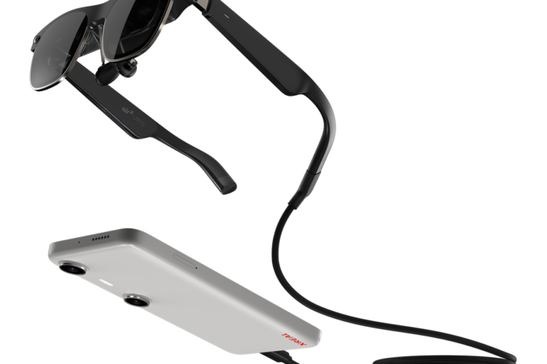 The Xreal Beam Pro has good ideas about AR — but not enough juice