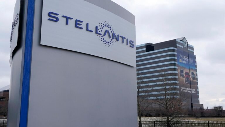 Stellantis tells owners of over 24,000 hybrid minivans to park outdoors due to battery fire risk