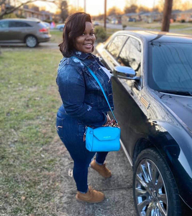 Kentucky judge dismisses core charges against two former officers connected to Breonna Taylor's death