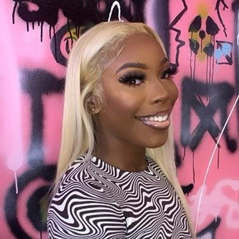 Ohio officer accused of fatally shooting pregnant woman indicted on murder charges