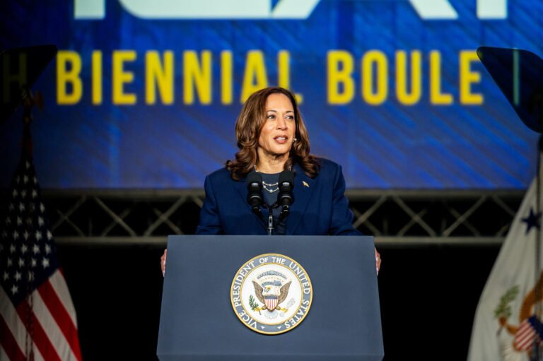 Harris pledges to appoint a Republican to her Cabinet if elected