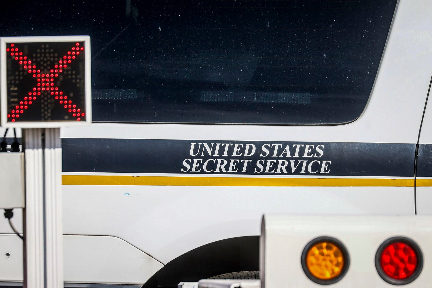 Secret Service agent placed on leave after alleged groping incident with Harris staffer