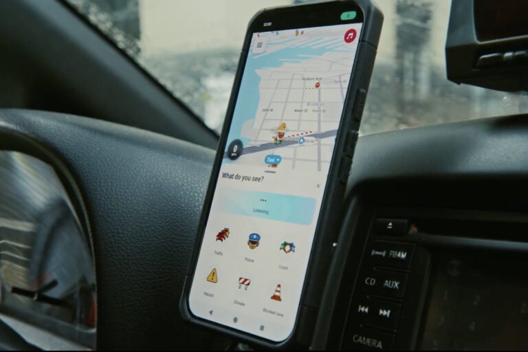 Waze will soon let you report incidents with your voice
