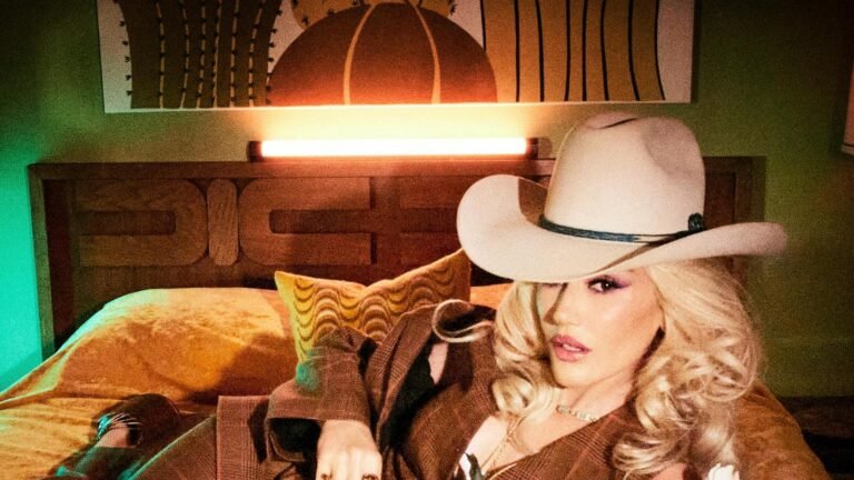 Music Review: Gwen Stefani's 'Bouquet' is a romantic return to mellow rock — with an ageless voice