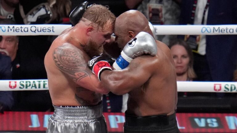 Netflix experiences streaming delays leading up to Tyson-Paul fight